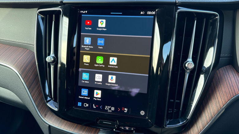 Volvo XC60 2.0 T8 [455] RC PHEV Ultimate Dark 5dr AWD Gtron Estate